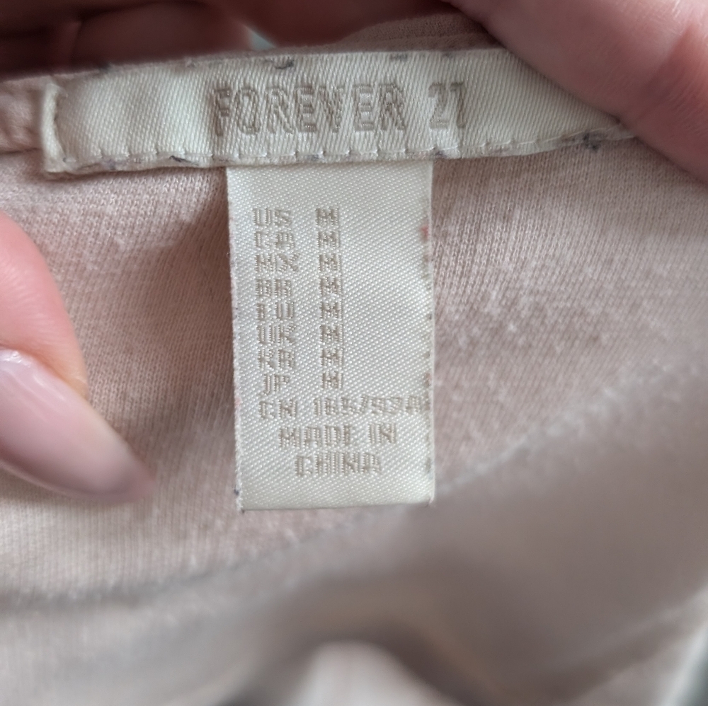 Forever 21 Ruffle Crop Top - Picture 5 of 5